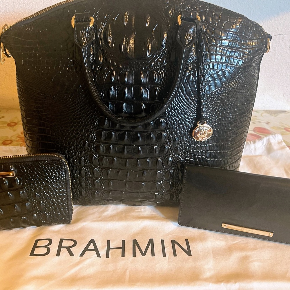 Brahmin Large Duxbury Black Embossed Shoulder Bag